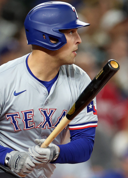 
                        Nathaniel Lowe trade: Nationals acquire Silver Slugger first baseman in swap with Rangers
                    